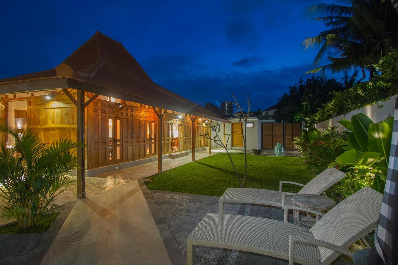 Villa Joglo Jagat Seminyak  Exterior photo